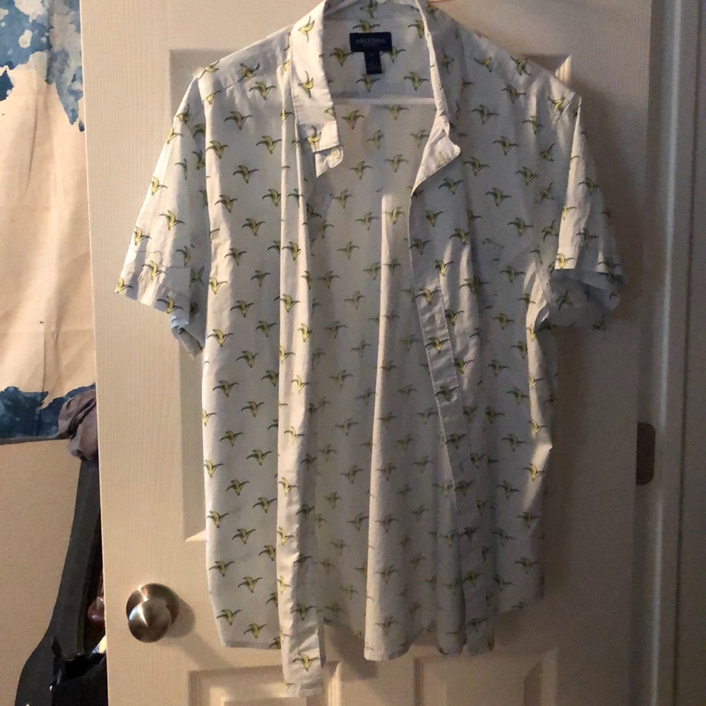 Banana button up